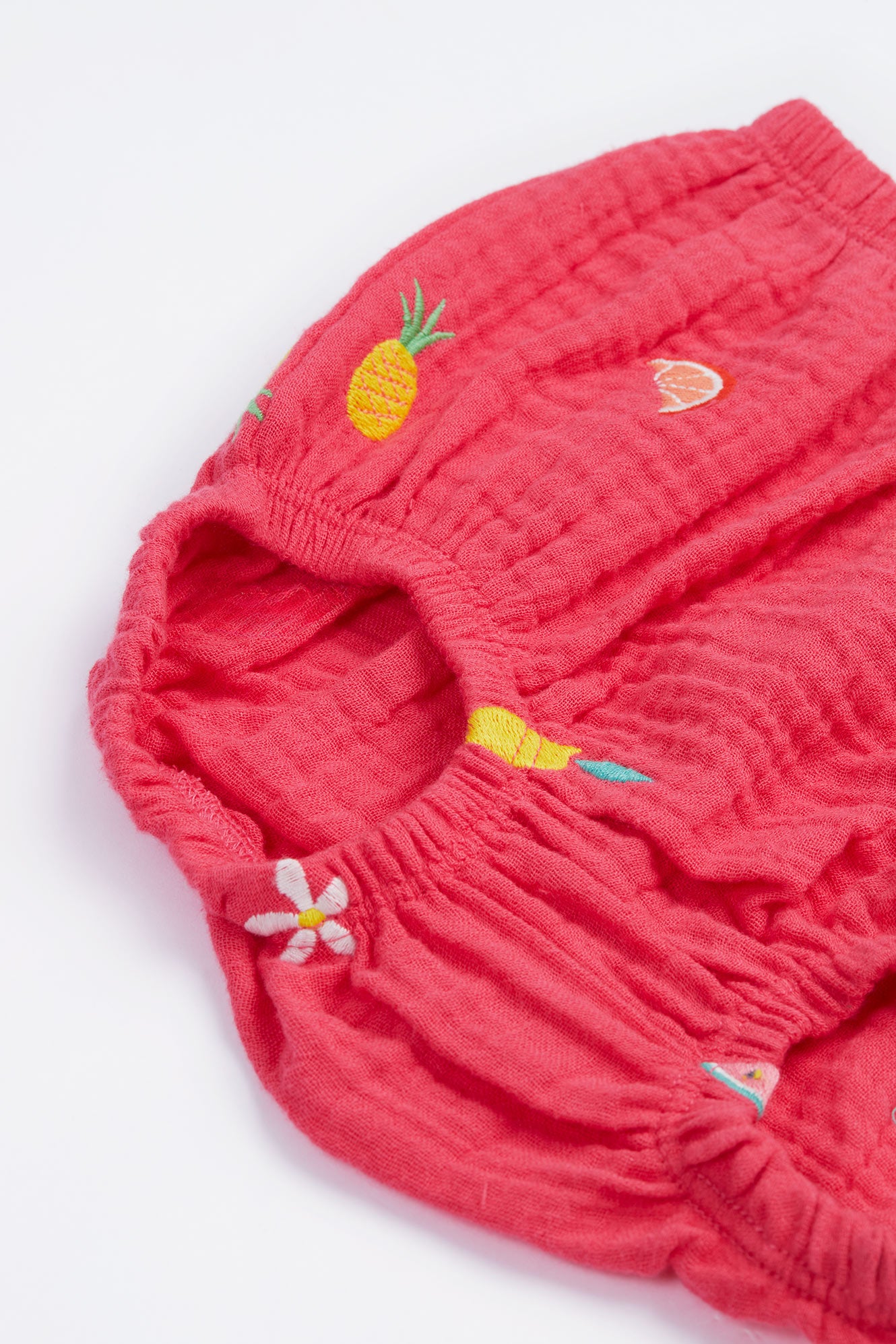 Tvådelat set ärmlös klänning och puffshorts
