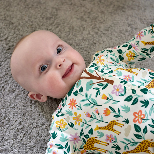 Pyjamas giraffmönstrad