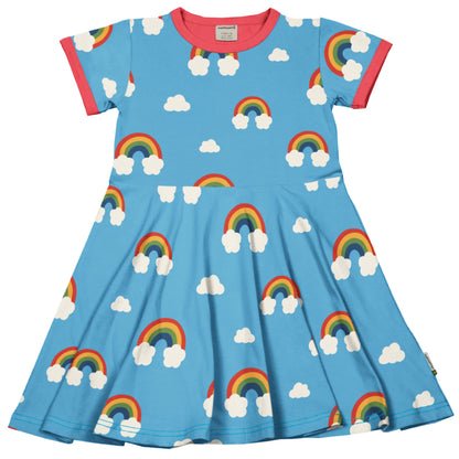 Snurrklänning för barn från Maxomorra i ekologisk bomull med regnbågar
